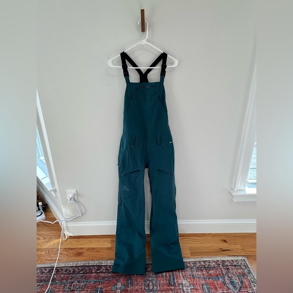 Women's 2023 Flylow Foxy Ski Snowboard Bib Greedo Turquoise EUC Small S - Picture 3 of 9